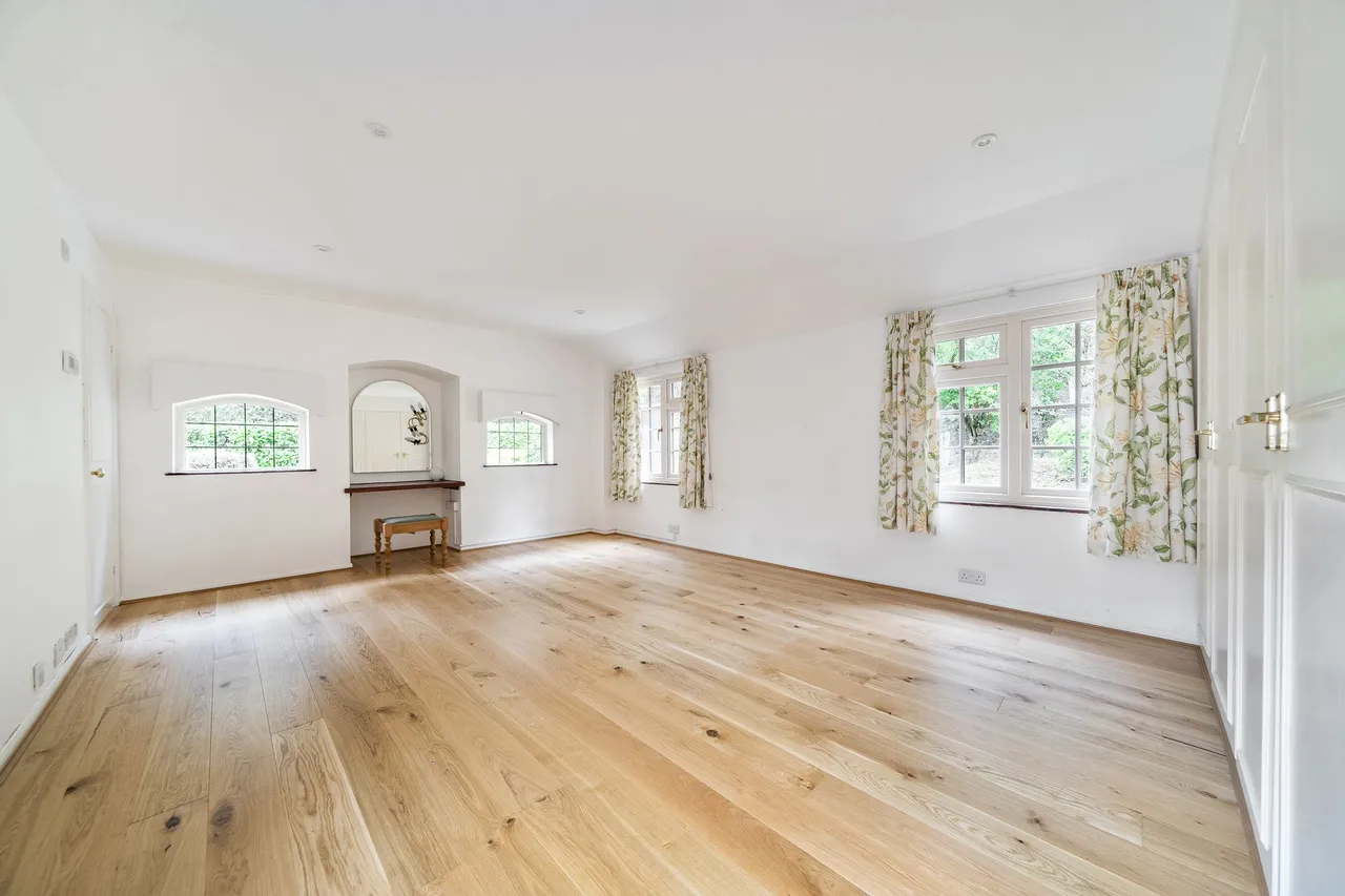 Brick Kiln Common, Wisborough Green, RH14, photo 18