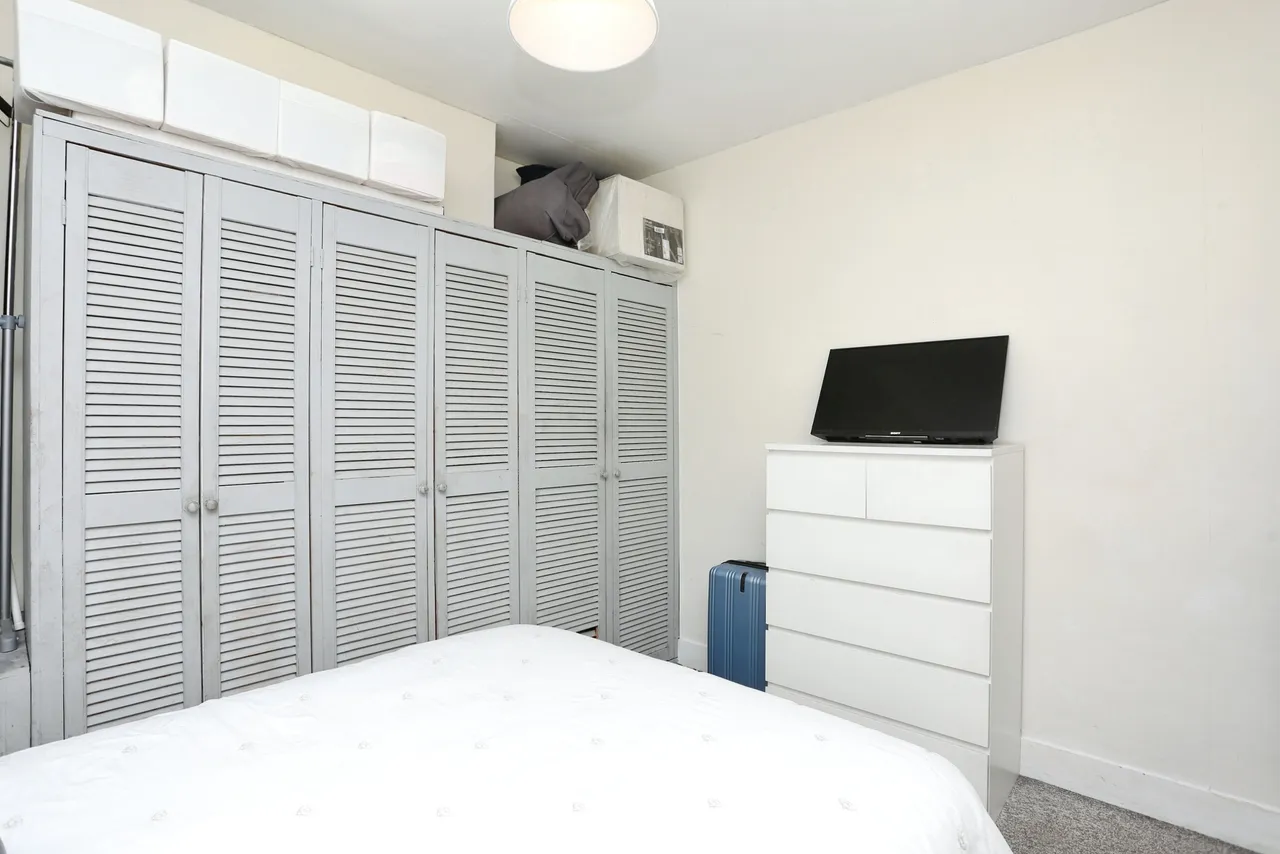 Farley Road, London, SE6, photo 11