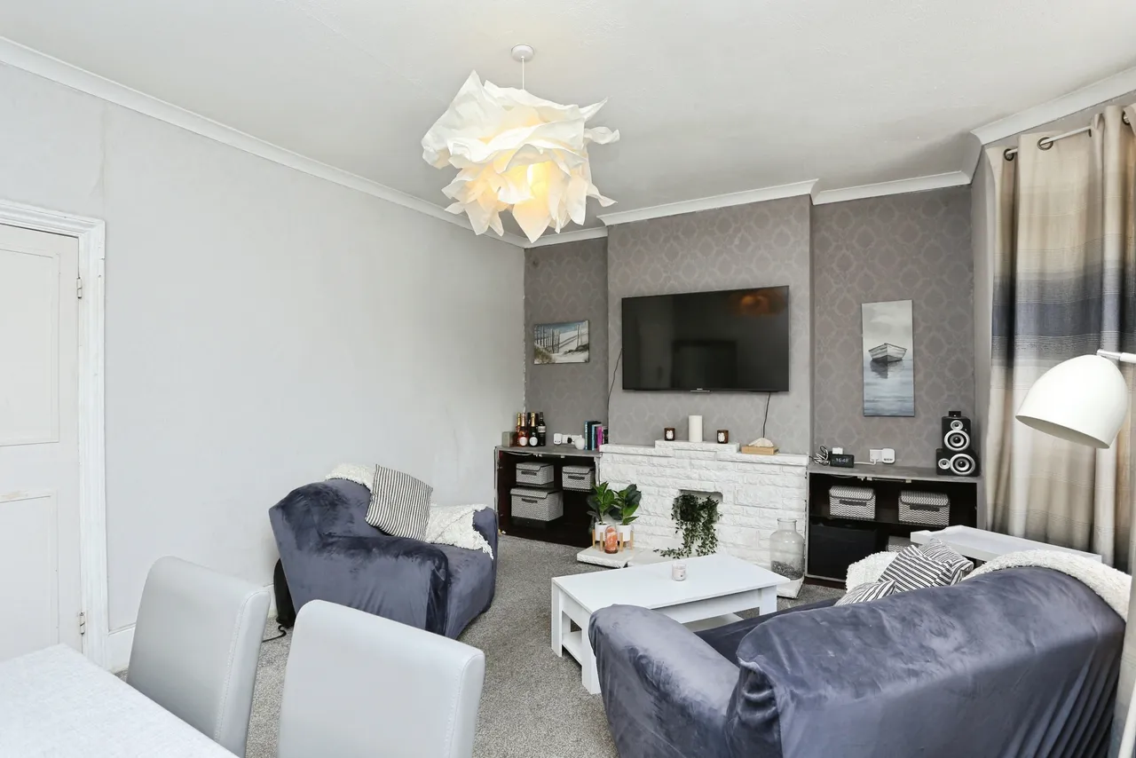 Farley Road, London, SE6, photo 3