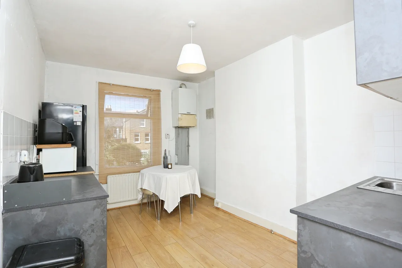 Farley Road, London, SE6, photo 8
