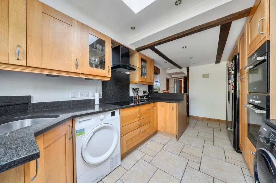 Chapel Street, Thatcham, RG18, photo 17