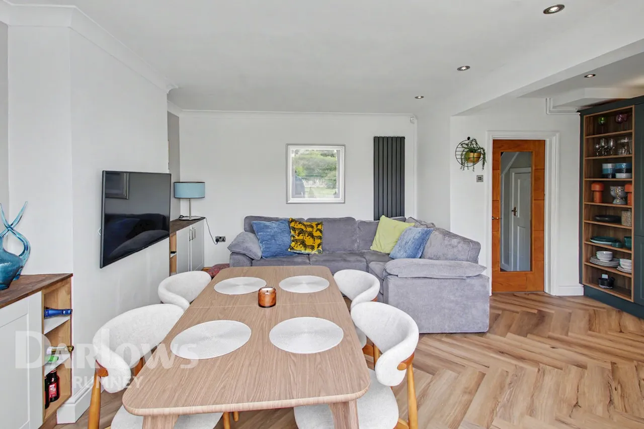 Elgar Crescent, Cardiff, photo 11