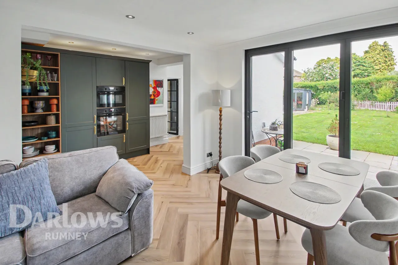 Elgar Crescent, Cardiff, photo 5