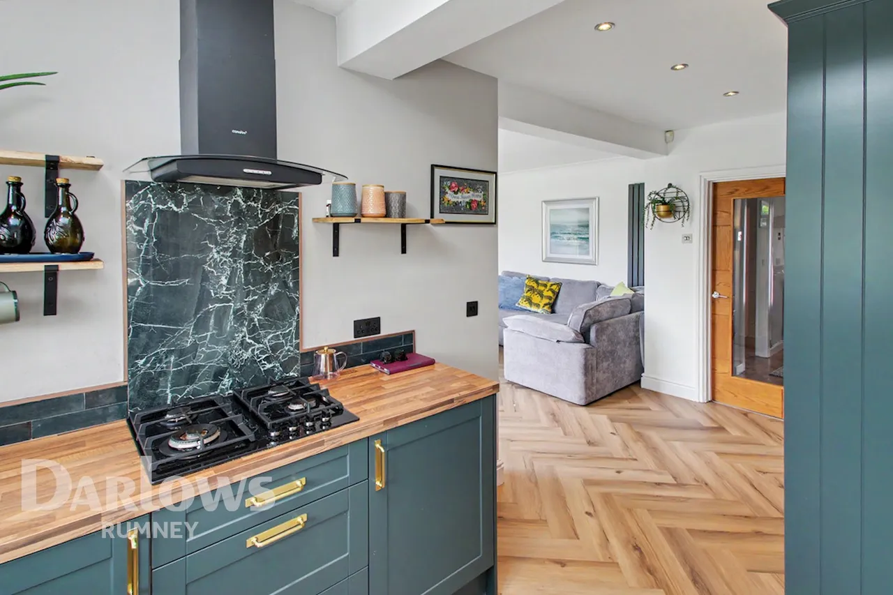 Elgar Crescent, Cardiff, photo 12