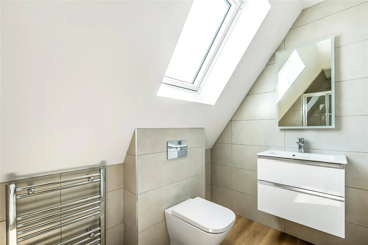 Guildford Road, Woking, GU22, photo 8