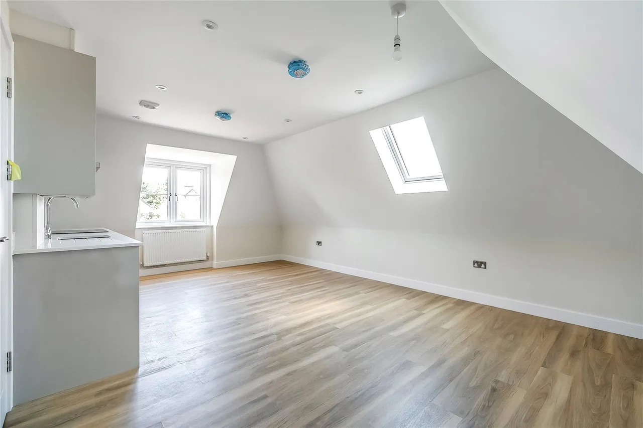 Guildford Road, Woking, GU22, photo 14