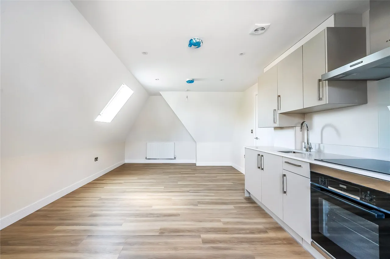 Guildford Road, Woking, GU22, photo 15