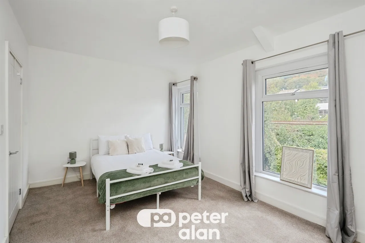 Mount View Terrace, Port Talbot, SA12, photo 13