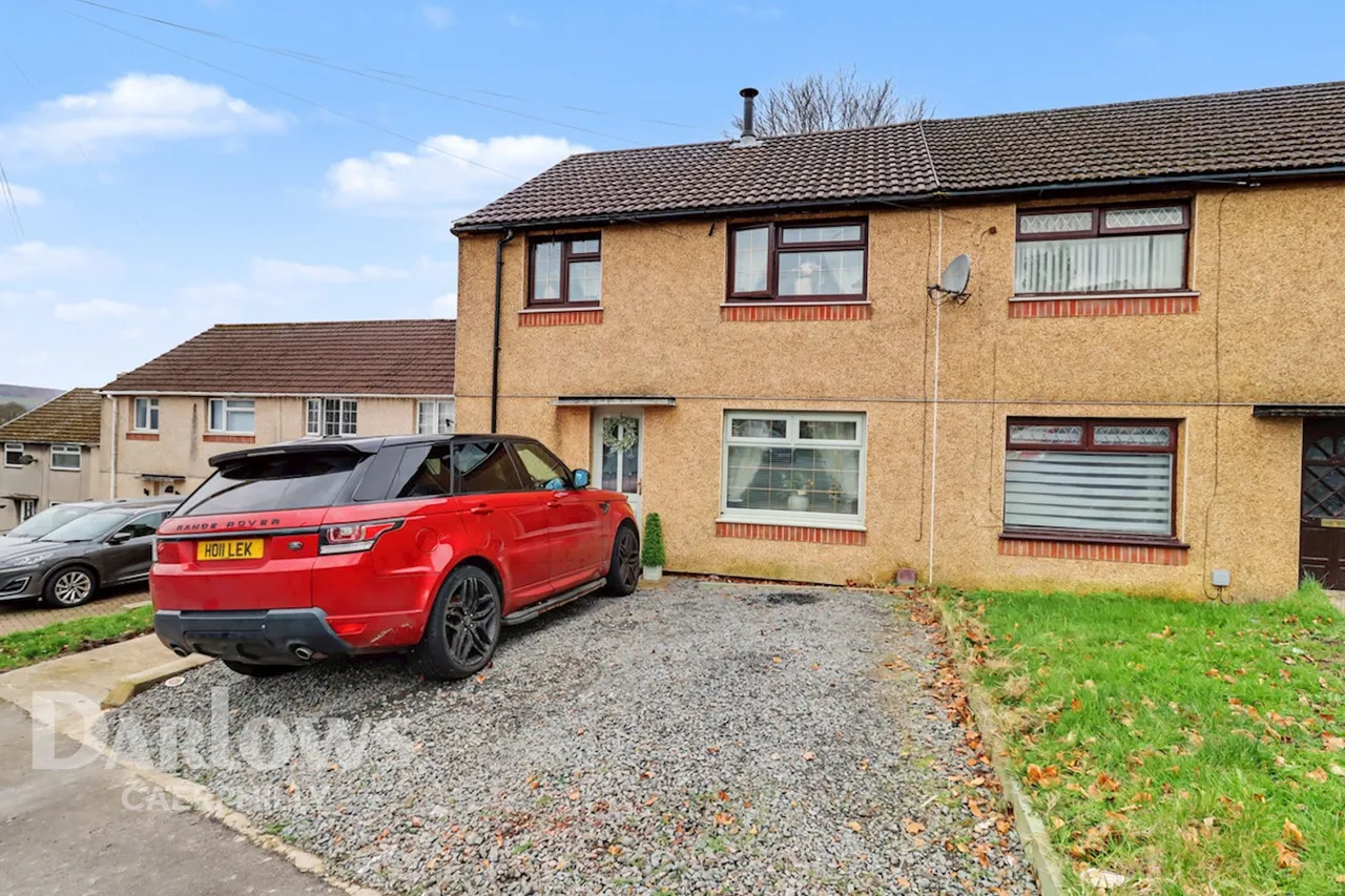 3 bed house for sale, Cefn-Y-Lon, Caerphilly