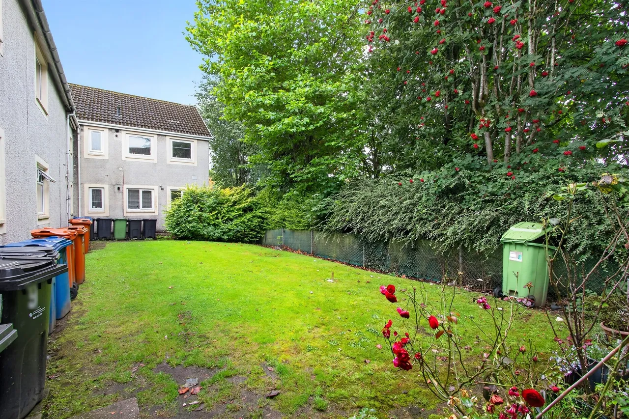 Park Court, Bishopbriggs, G64, photo 14