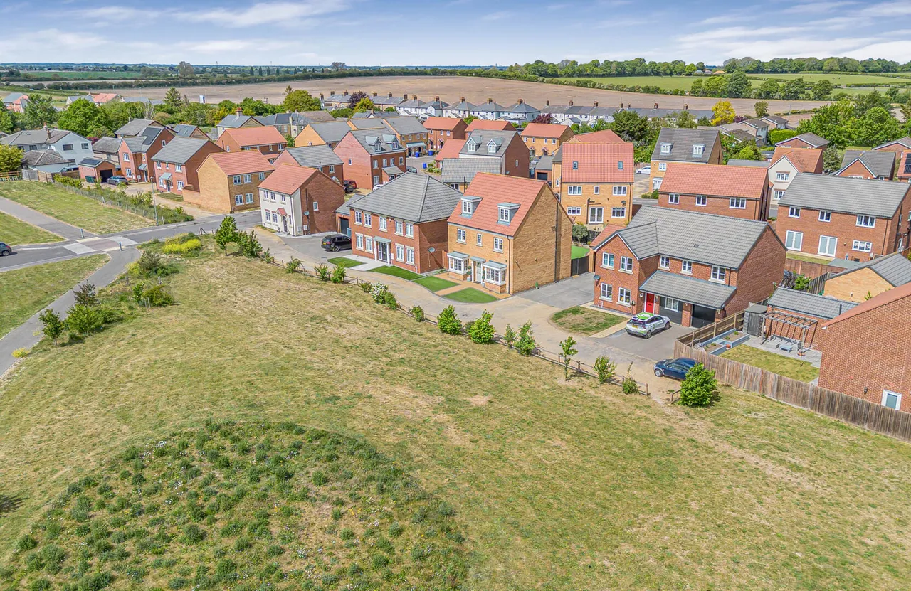 Mallard Way, Exning, CB8, photo 29