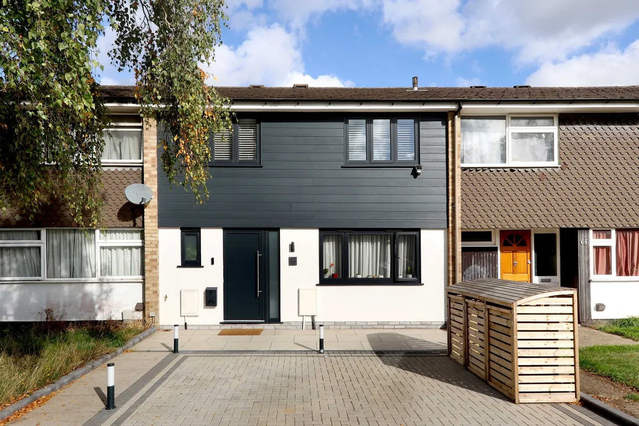3 bed house for sale, Langtons Meadow, Farnham Common, SL2