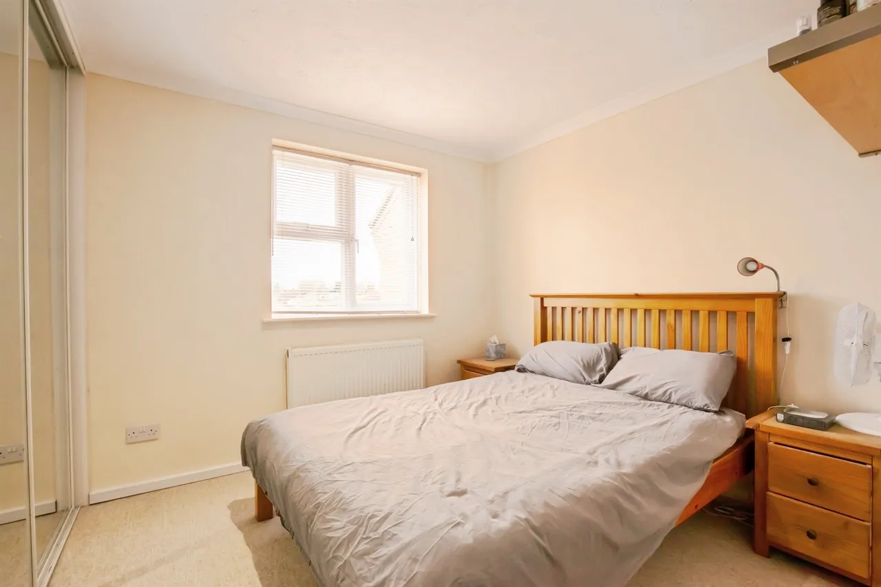 Larch Way, Haywards Heath, RH16, photo 8