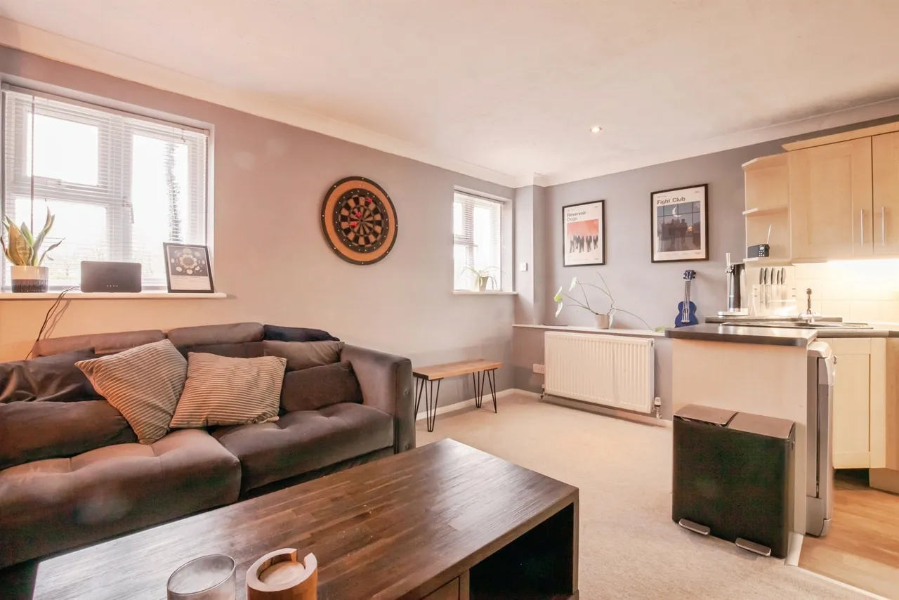 Larch Way, Haywards Heath, RH16, photo 7