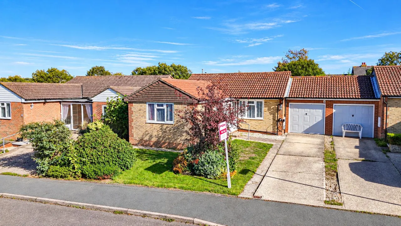 2 bed house for sale, Kite Close, St. Leonards-On-Sea