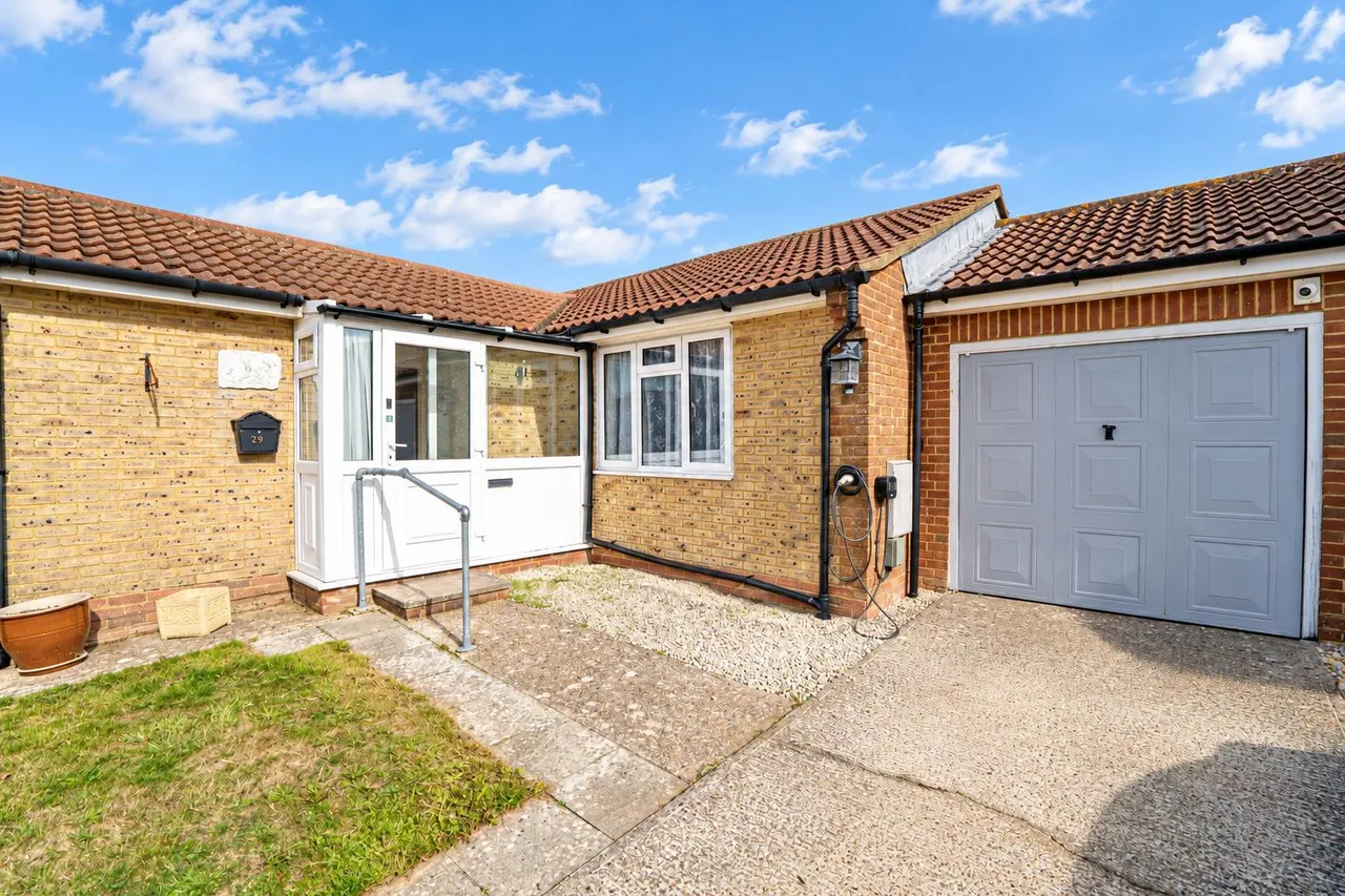 Kite Close, St. Leonards-On-Sea, photo 18