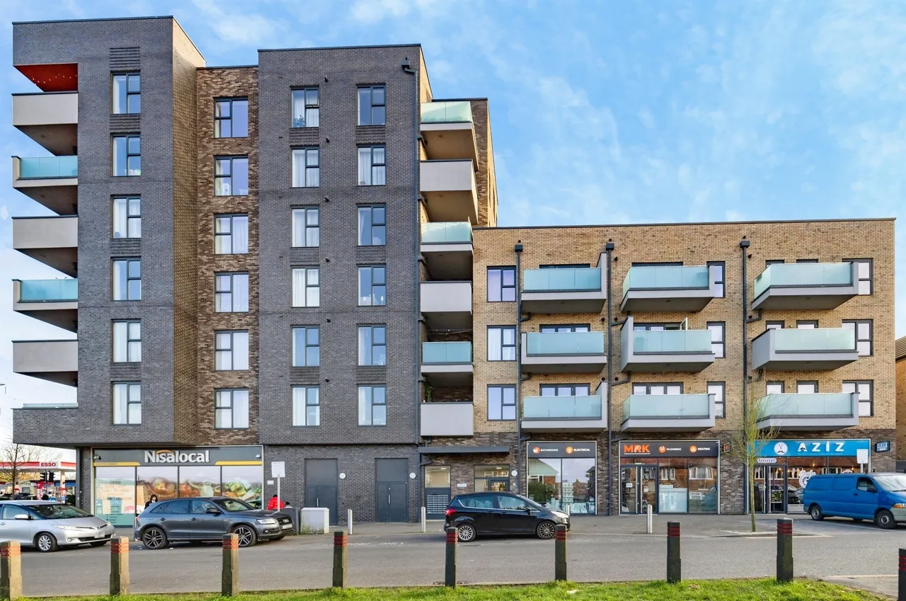 1 bed flat for sale, Fairfield Avenue, Watford, WD19