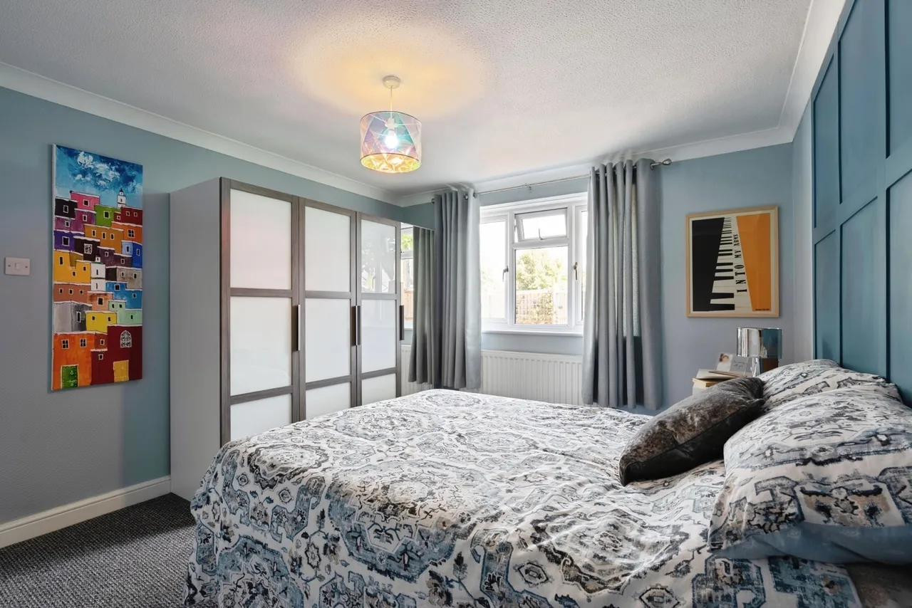 Webb Lane, Hayling Island, PO11, photo 9