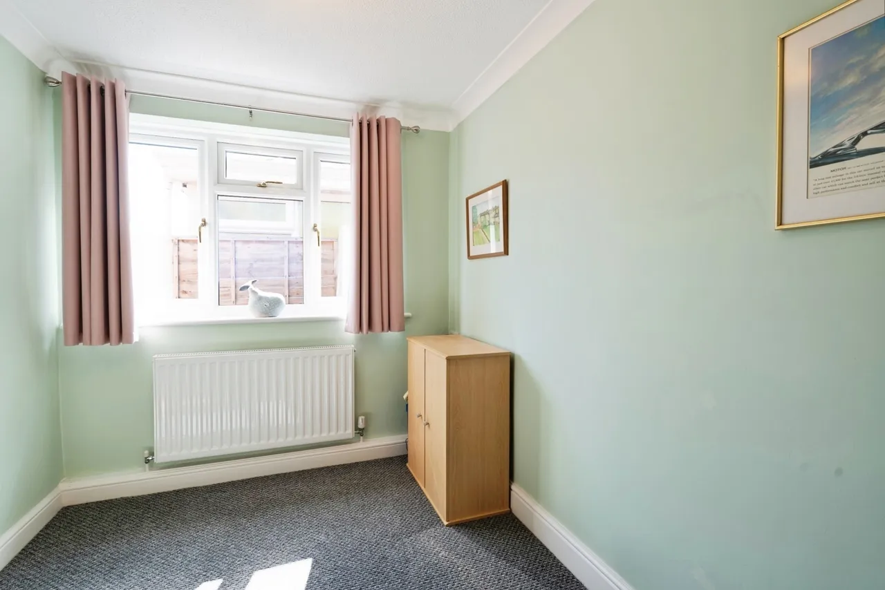 Webb Lane, Hayling Island, PO11, photo 17