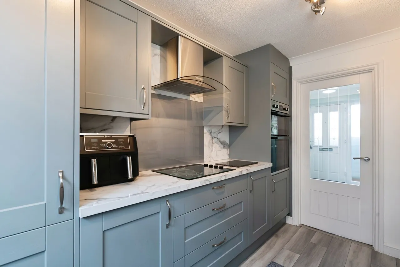 Webb Lane, Hayling Island, PO11, photo 7