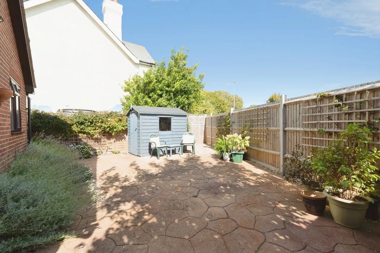Webb Lane, Hayling Island, PO11, photo 19