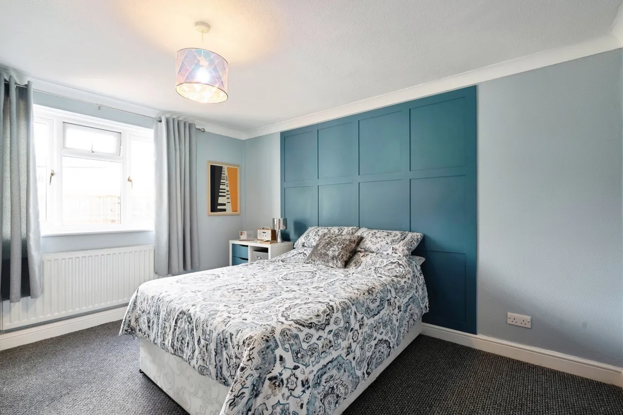 Webb Lane, Hayling Island, PO11, photo 8