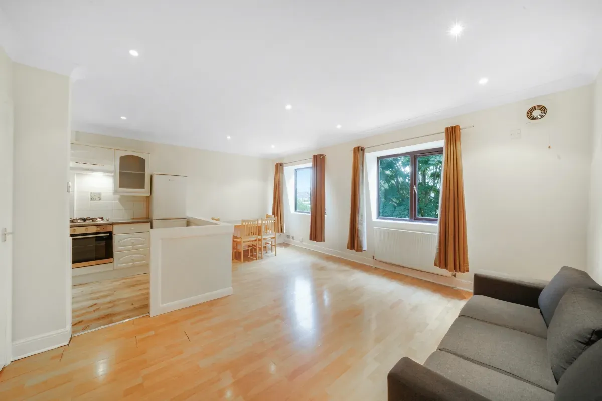 2 bed flat to rent, Fonthill Road, Finsbury Park, N4