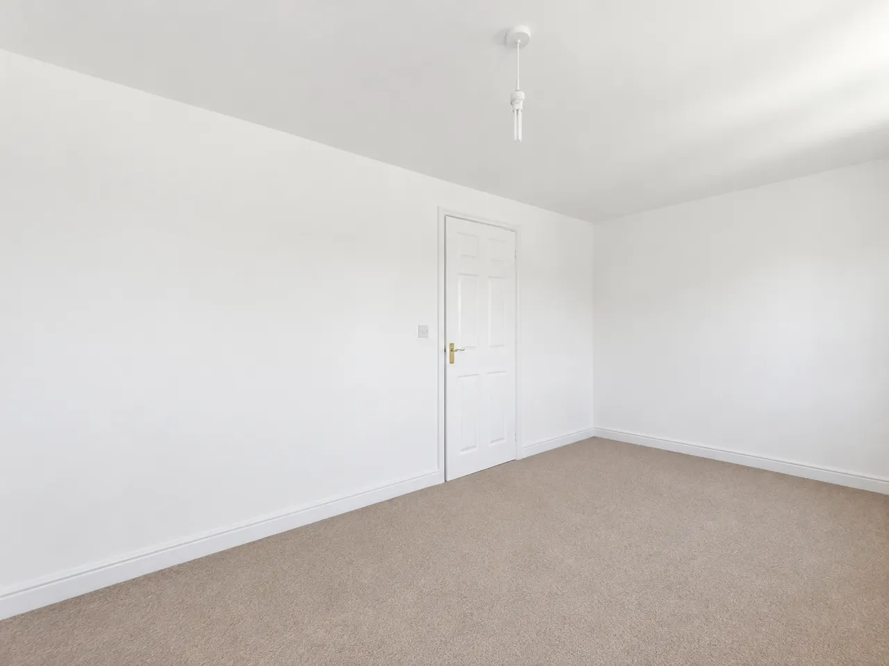 Mustang Close, Westbury, BA13, photo 17