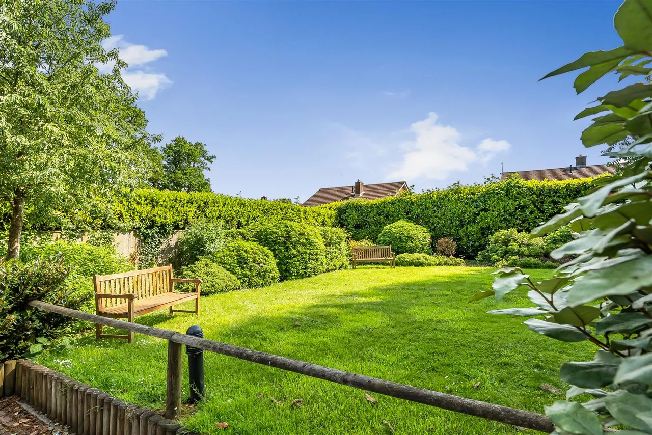 Langford Road, Honiton, EX14, photo 13