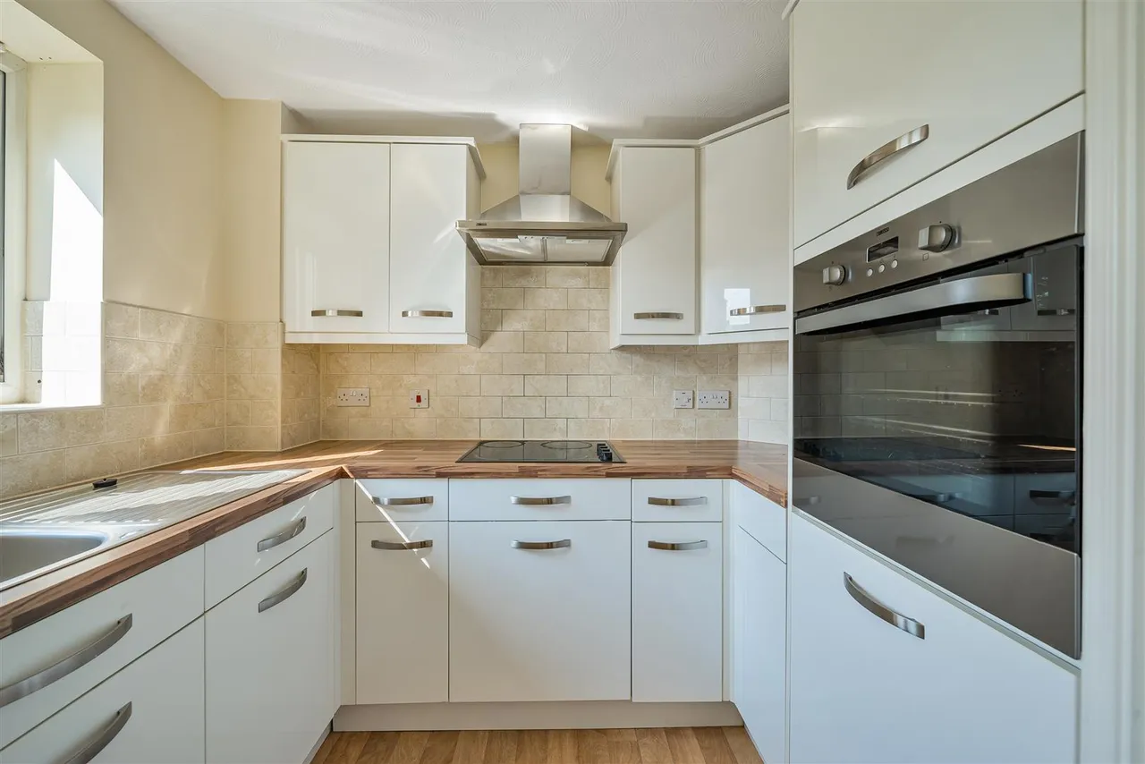 Langford Road, Honiton, EX14, photo 6