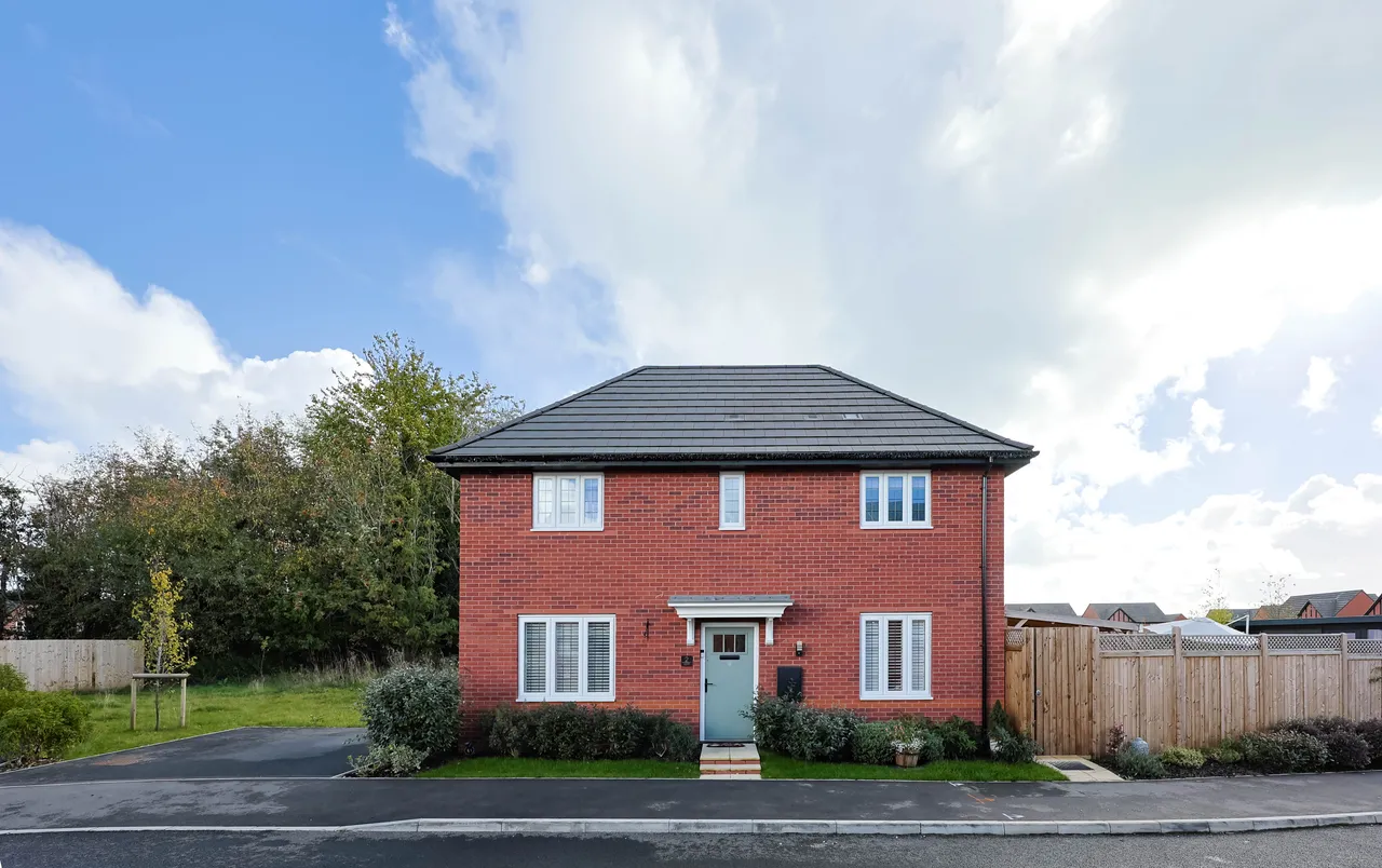 Hawthorn Meadow, Standish, photo 40