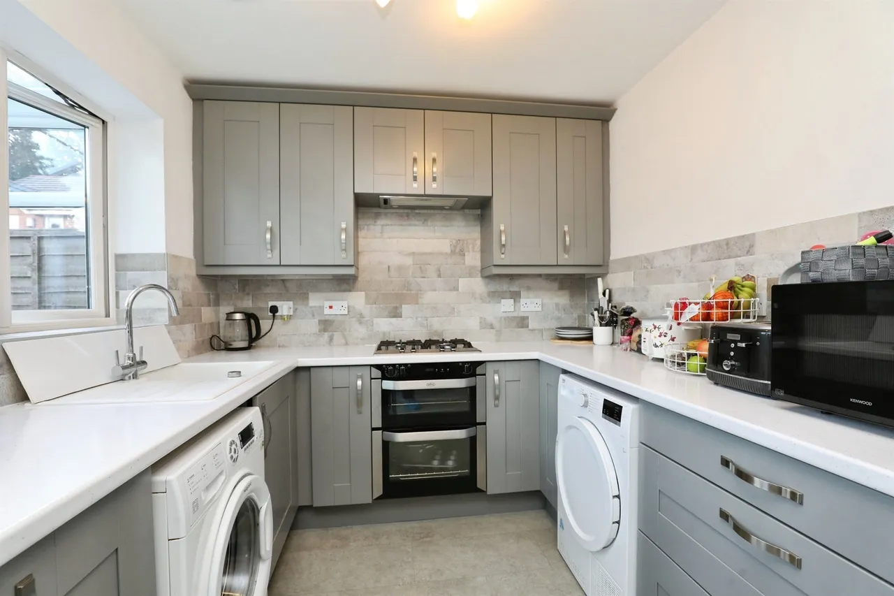 Hollybank Close, Winnington, CW8, photo 6
