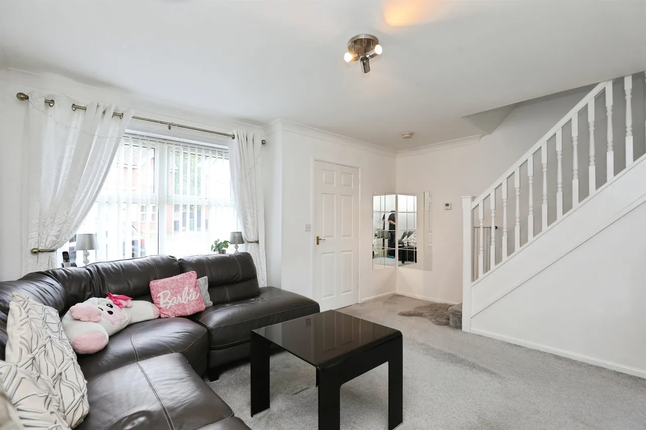 Hollybank Close, Winnington, CW8, photo 4