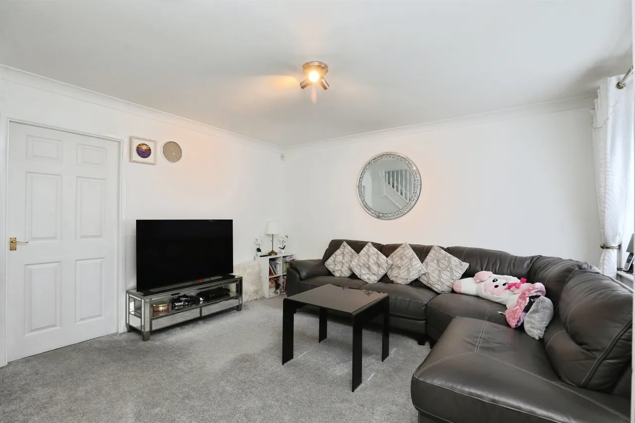 Hollybank Close, Winnington, CW8, photo 5