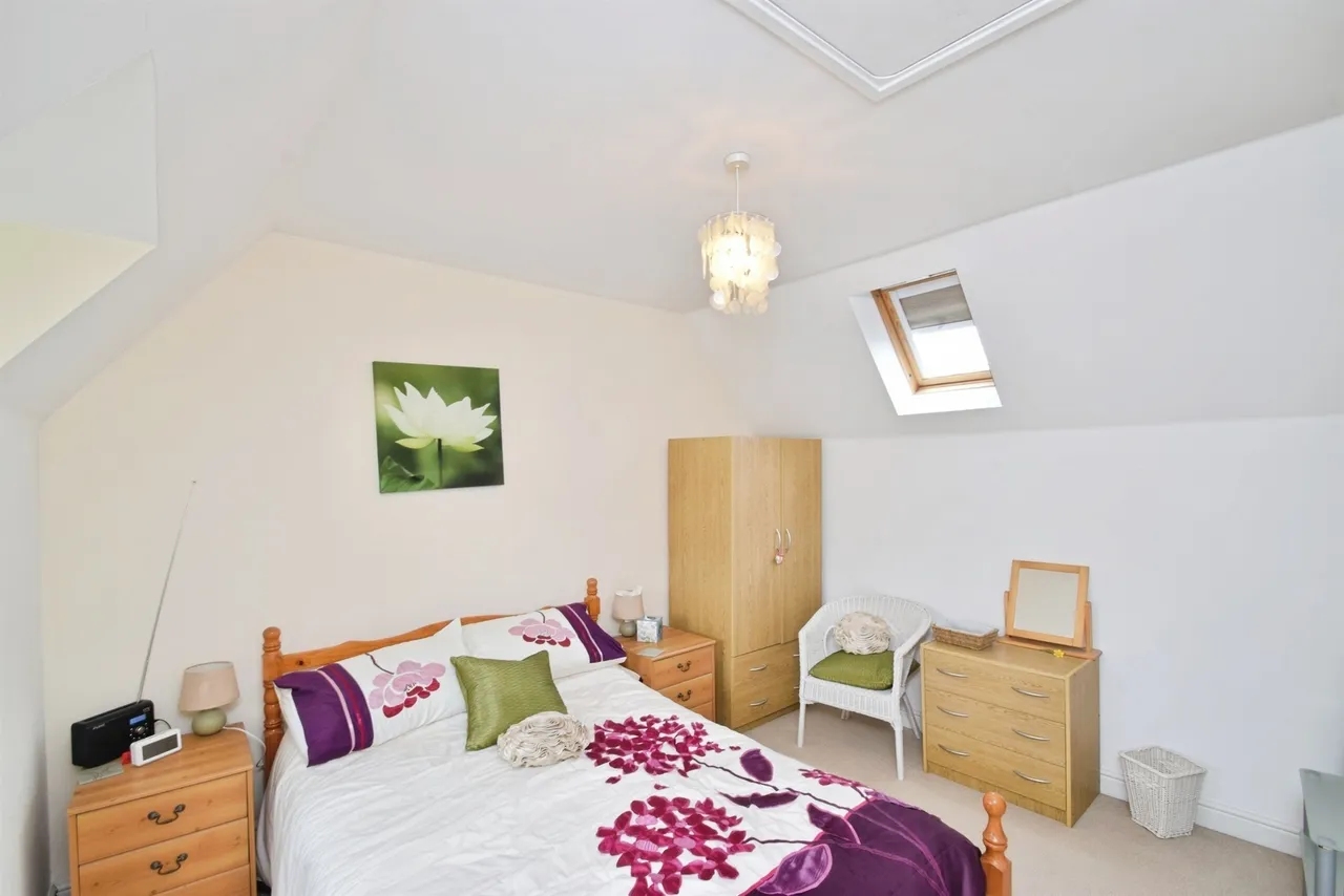 Golwg Y Coed Swansea, SA7, photo 13