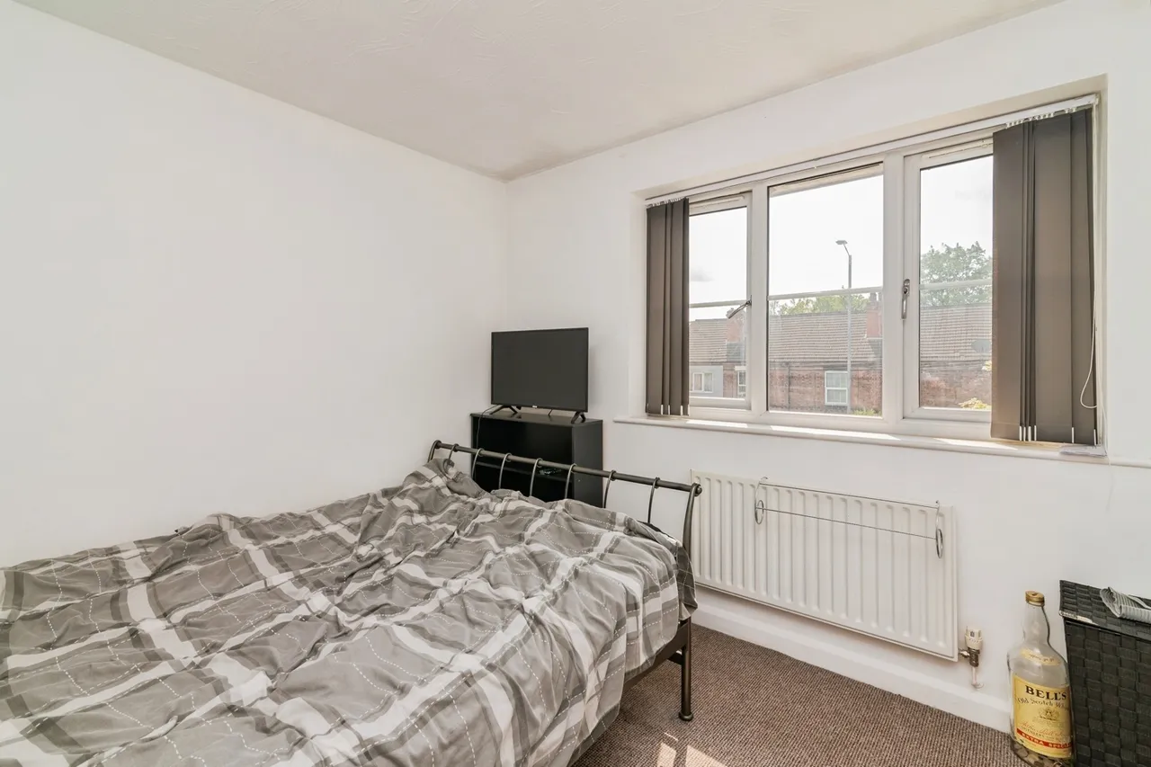 Hotspur Drive, NOTTINGHAM, Nottinghamshire, NG4, photo 10
