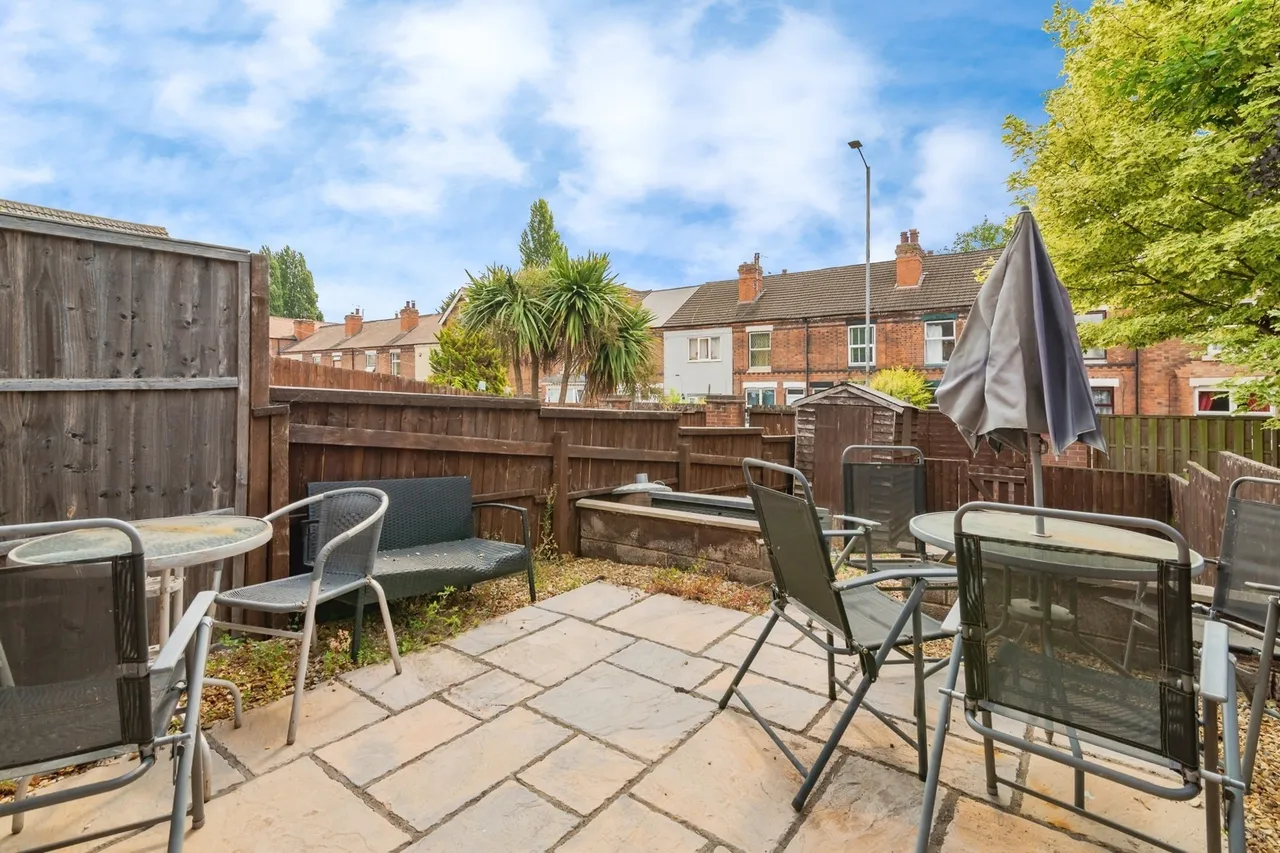 Hotspur Drive, NOTTINGHAM, Nottinghamshire, NG4, photo 16