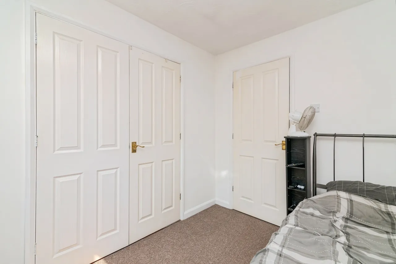 Hotspur Drive, NOTTINGHAM, Nottinghamshire, NG4, photo 11