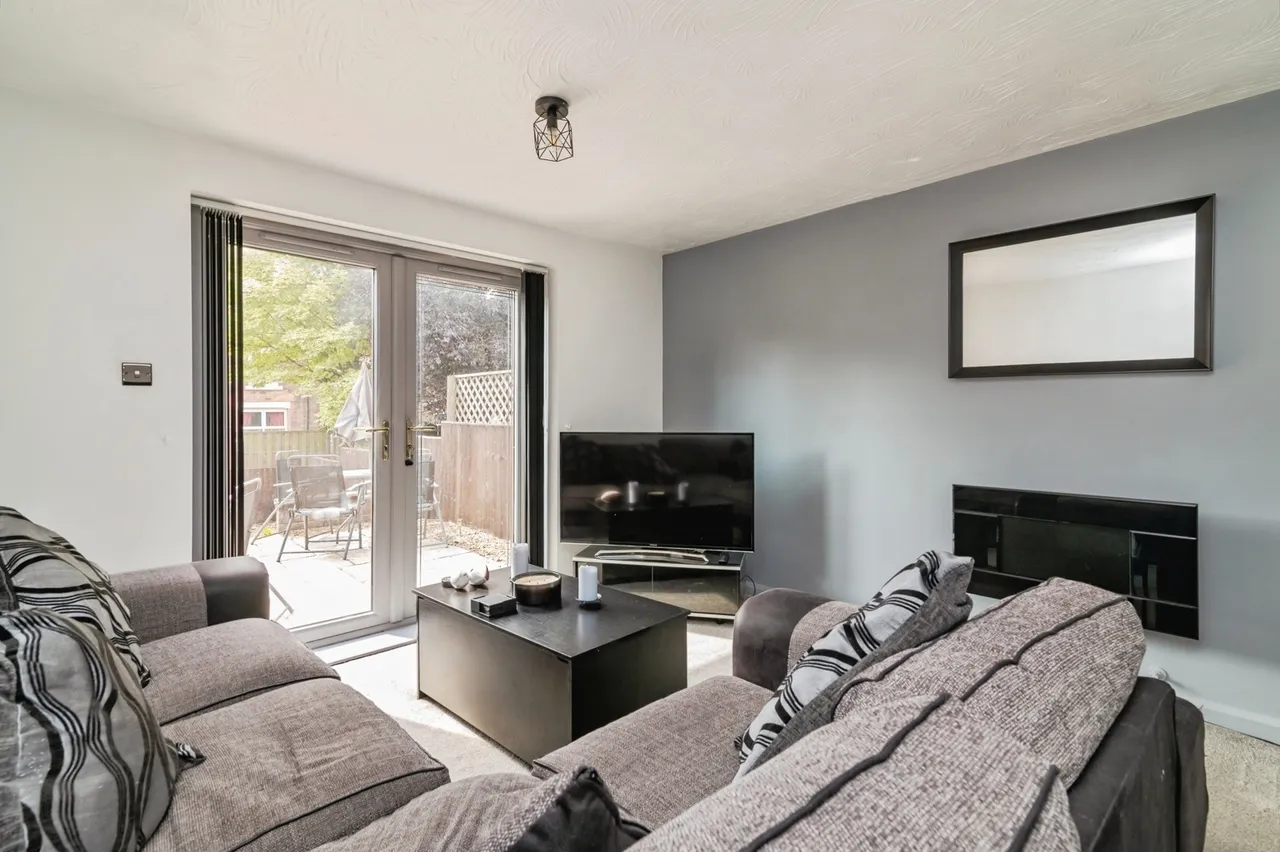Hotspur Drive, NOTTINGHAM, Nottinghamshire, NG4, photo 4