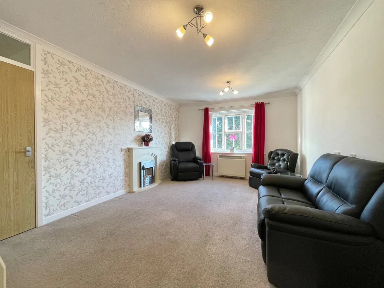 School Lane, Seal, Sevenoaks, Kent, TN15 0BE, photo 4