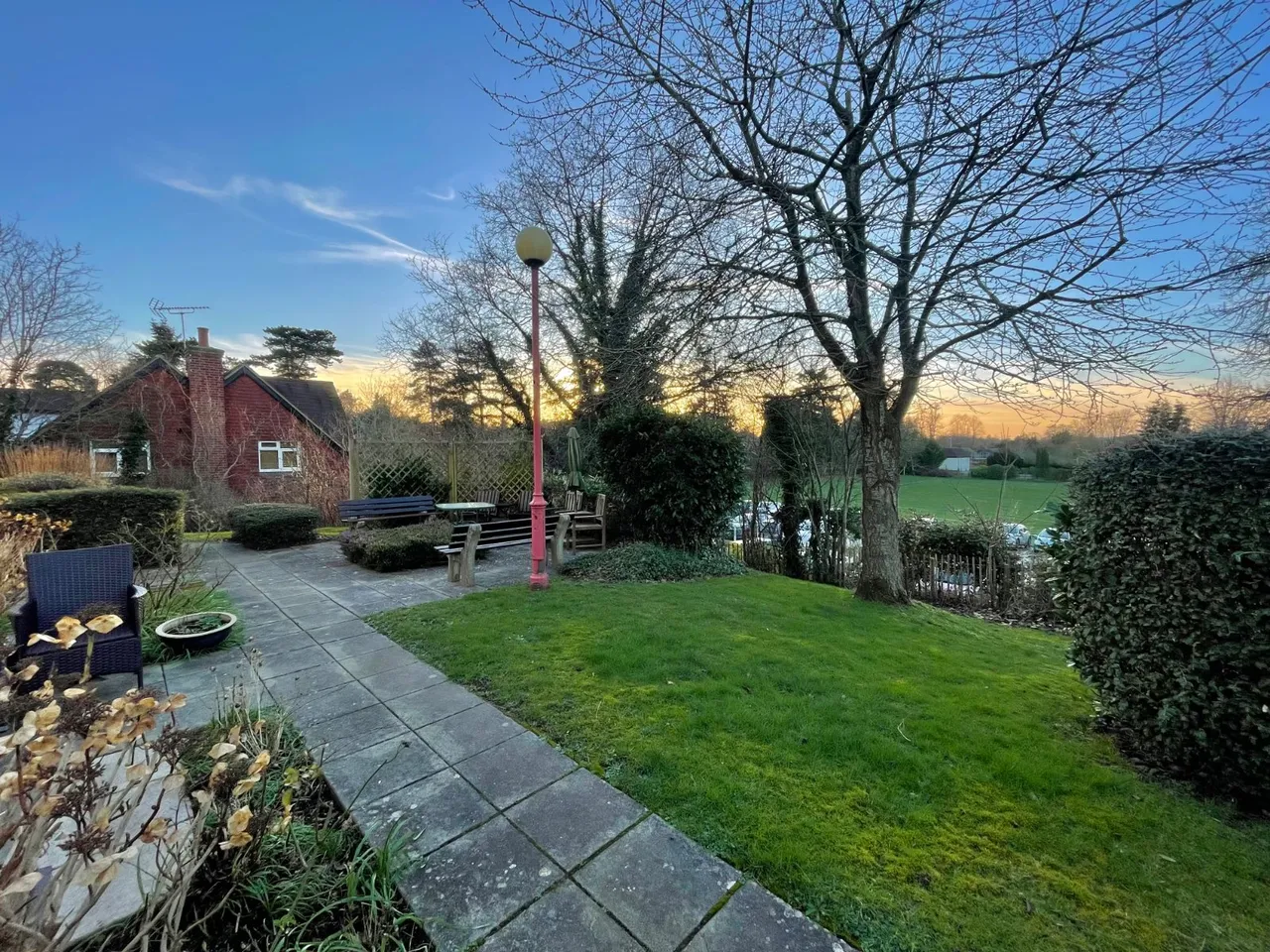 School Lane, Seal, Sevenoaks, Kent, TN15 0BE, photo 8