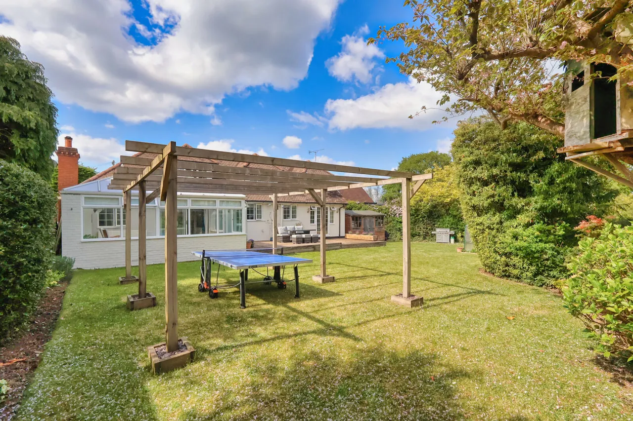 Christopher Close, High Wycombe, HP14, photo 18