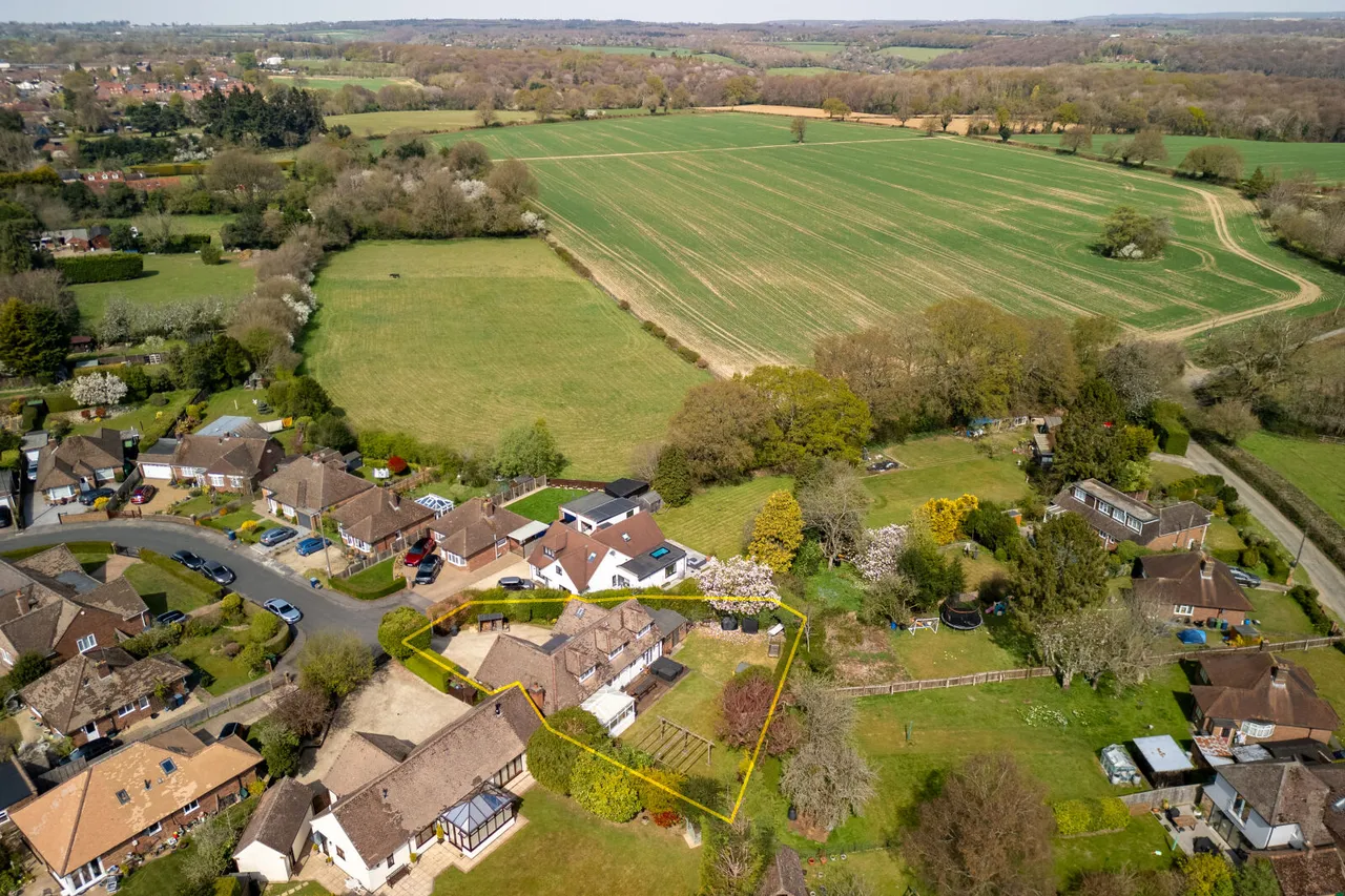 Christopher Close, High Wycombe, HP14, photo 19