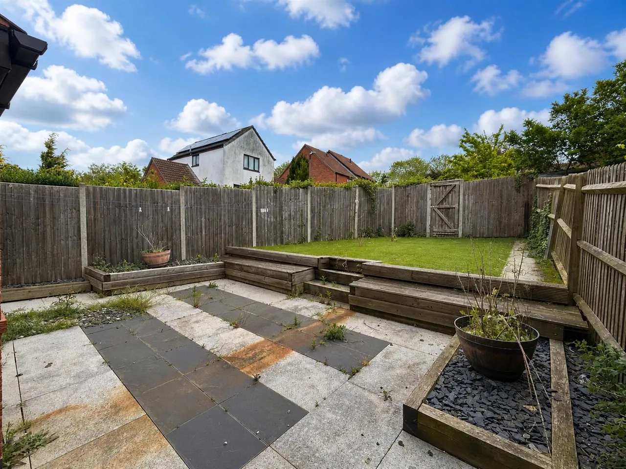 Walgrave Drive, Bradwell, photo 15