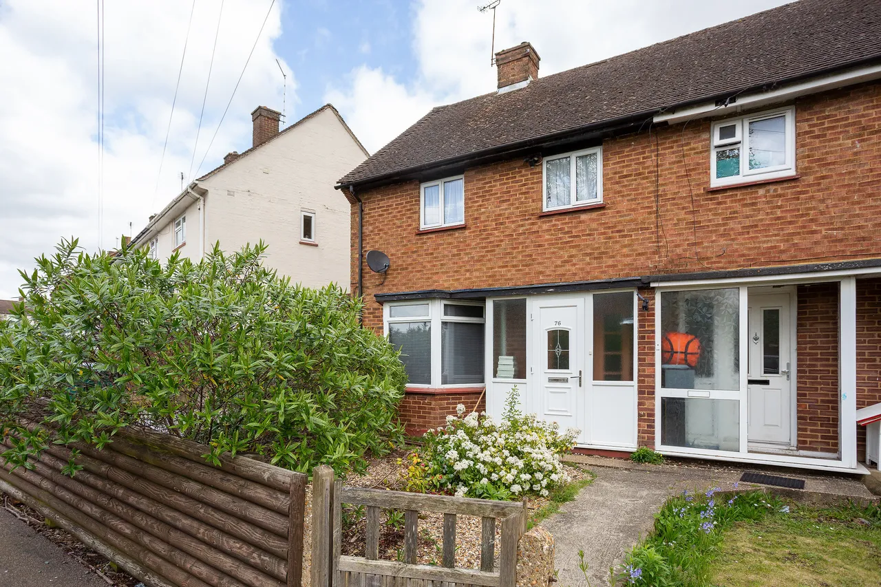 3 bed house for sale — 76 Newhouse Crescent, Watford