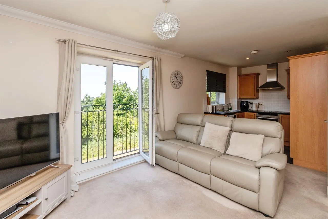 Hobby Way, Cannock, WS11, photo 3