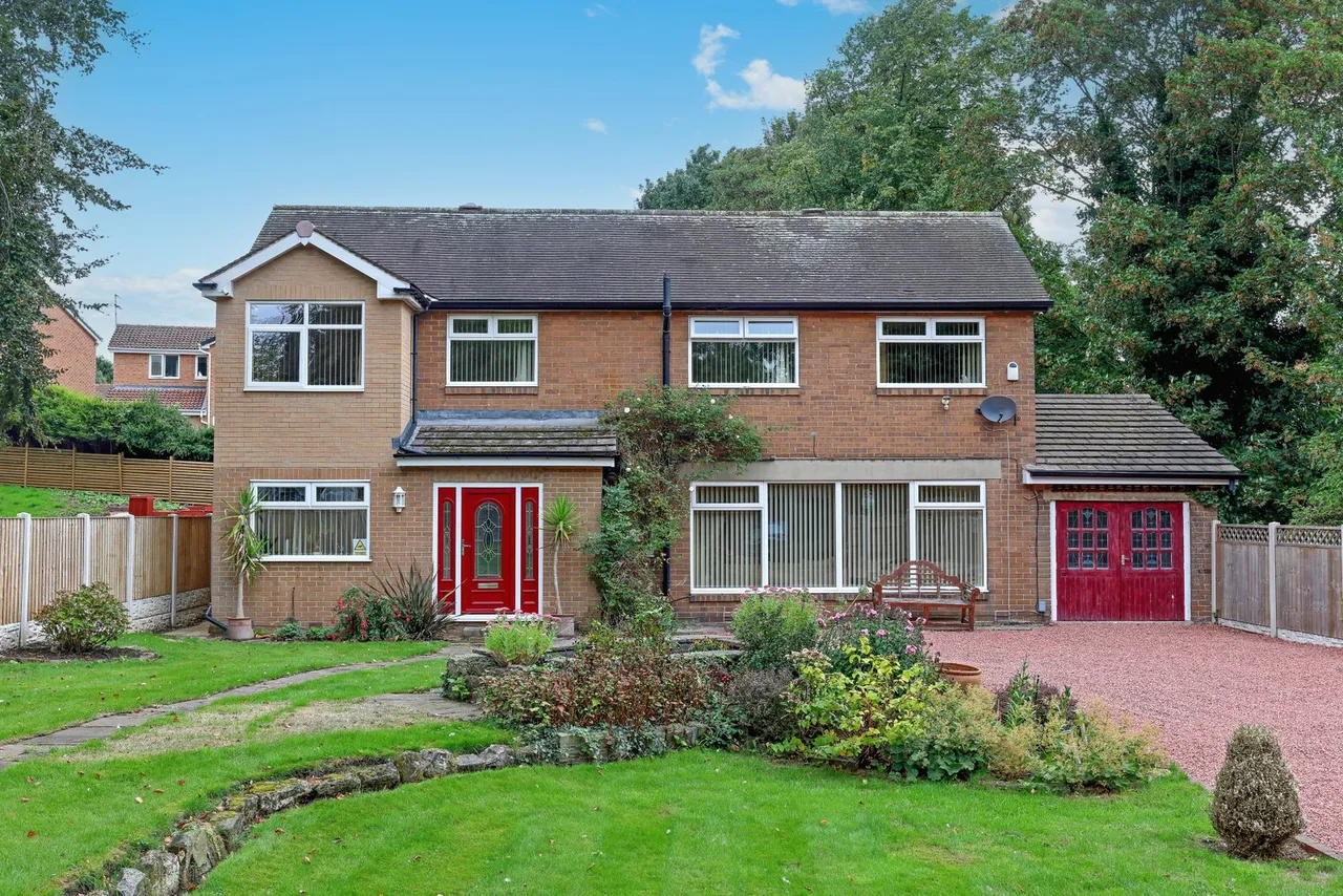 Moorgate Grove, Rotherham, S60, photo 2
