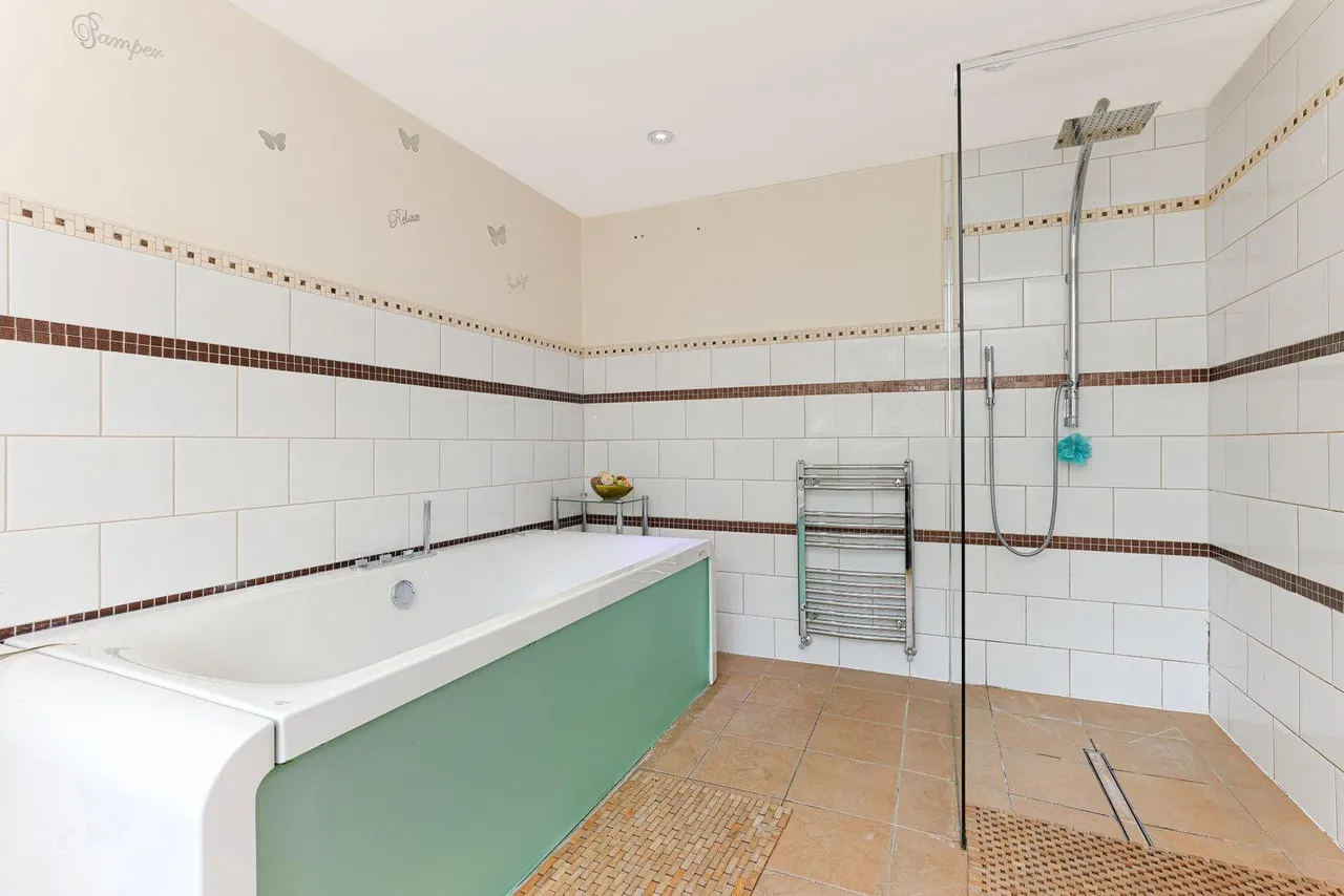 Moorgate Grove, Rotherham, S60, photo 20