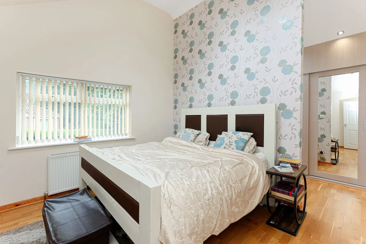 Moorgate Grove, Rotherham, S60, photo 13
