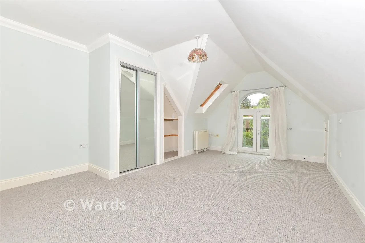 North Road, Hythe, CT21, photo 9